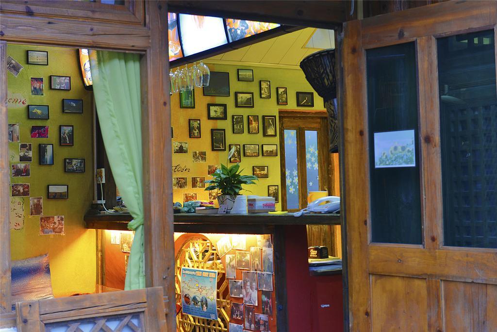 October Inn Lijiang  Luaran gambar